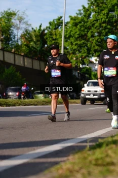 Runner Photo 4137793