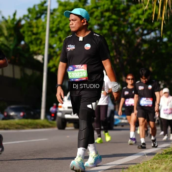 Runner Photo 4137797