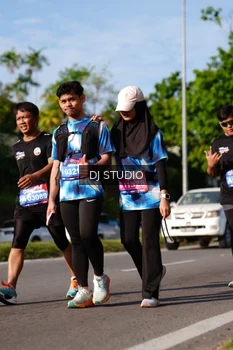 Runner Photo 4137834