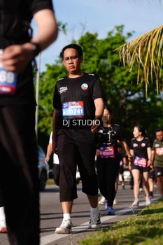 Runner Photo 4137847