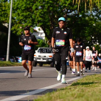 Runner Photo 4137853