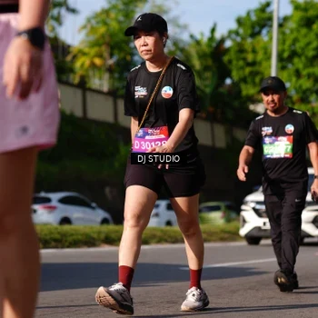 Runner Photo 4137879