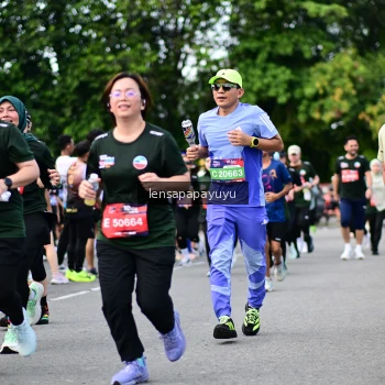 Runner Photo 4137880