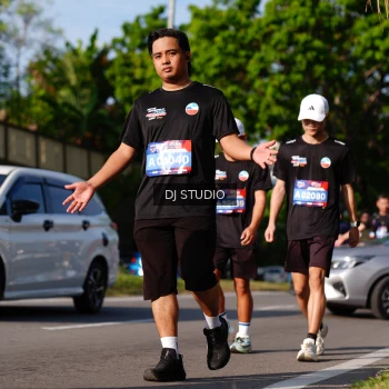 Runner Photo 4137886