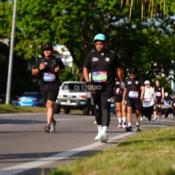 Runner Photo 4137888