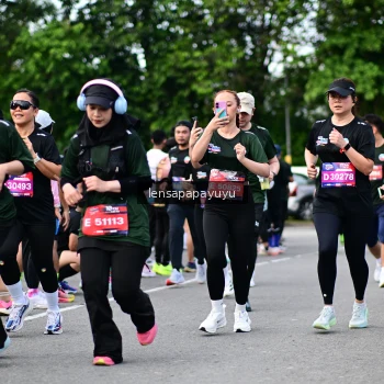 Runner Photo 4137910