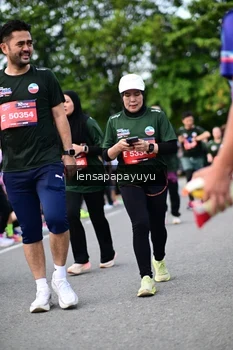 Runner Photo 4137933