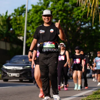 Runner Photo 4137984