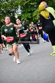 Runner Photo 4137985