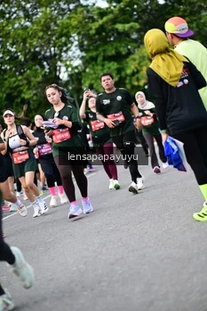 Runner Photo 4137995