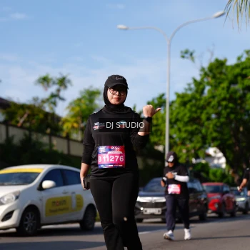 Runner Photo 4138011