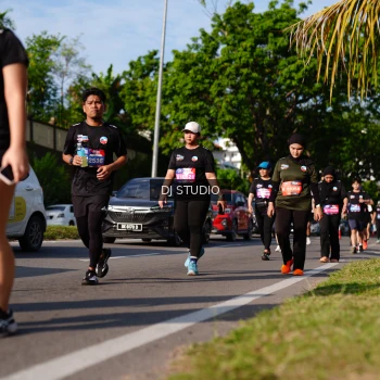 Runner Photo 4138040