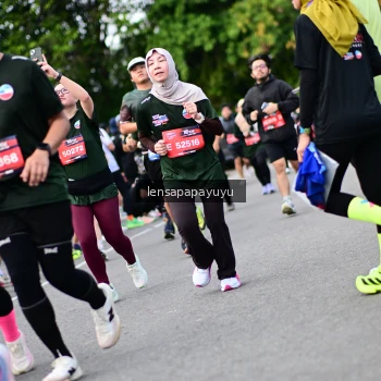 Runner Photo 4138053