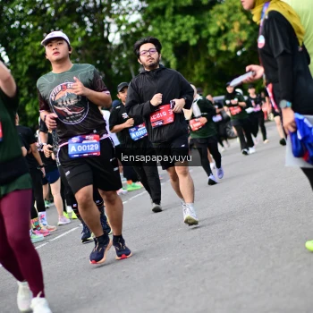 Runner Photo 4138077