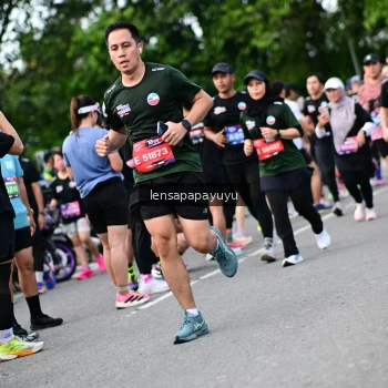 Runner Photo 4138115