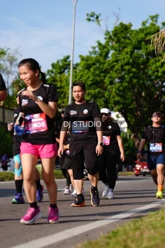 Runner Photo 4138123