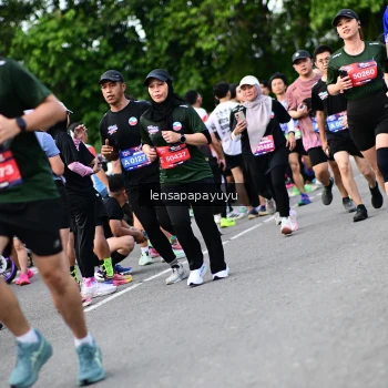 Runner Photo 4138134