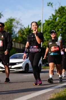 Runner Photo 4138143