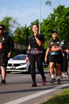 Runner Photo 4138144