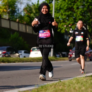 Runner Photo 4138178