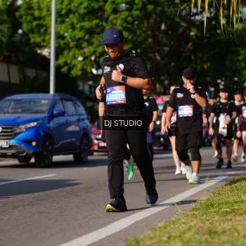Runner Photo 4138270