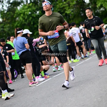 Runner Photo 4138277