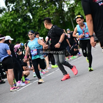 Runner Photo 4138294