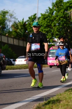 Runner Photo 4138295
