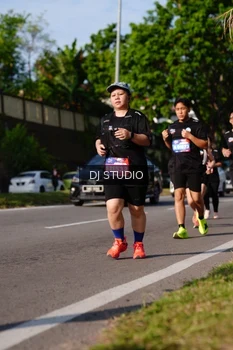 Runner Photo 4138314