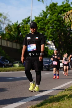 Runner Photo 4138316