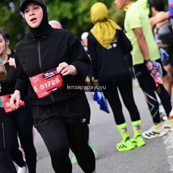 Runner Photo 4138330
