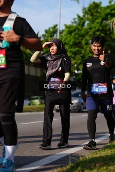 Runner Photo 4138346