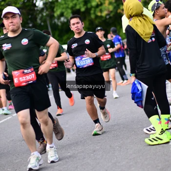 Runner Photo 4138360