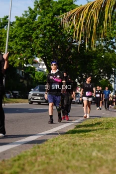 Runner Photo 4138383