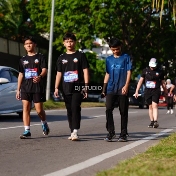 Runner Photo 4138402