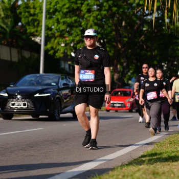 Runner Photo 4138415