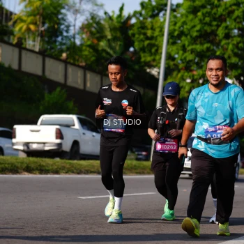 Runner Photo 4138451