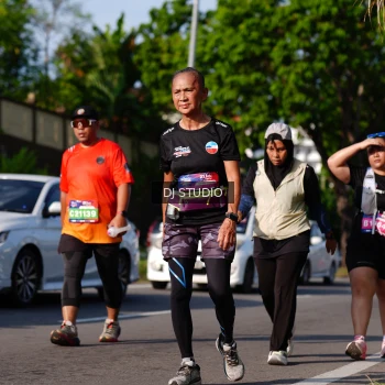 Runner Photo 4138473