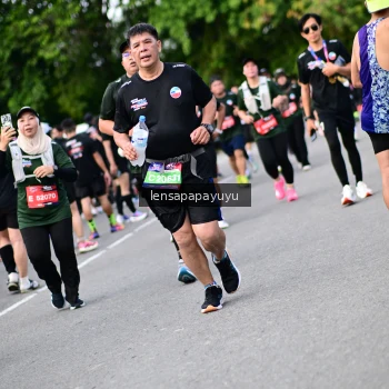 Runner Photo 4138494