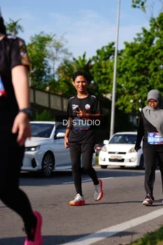Runner Photo 4138549