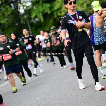 Runner Photo 4138555