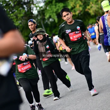 Runner Photo 4138599