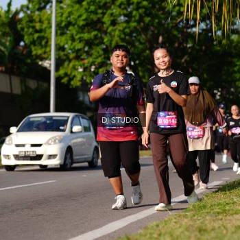 Runner Photo 4138611