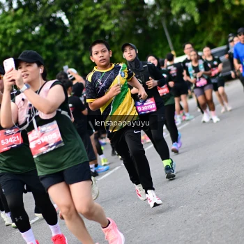 Runner Photo 4138651
