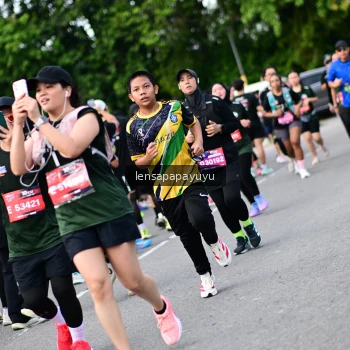 Runner Photo 4138658