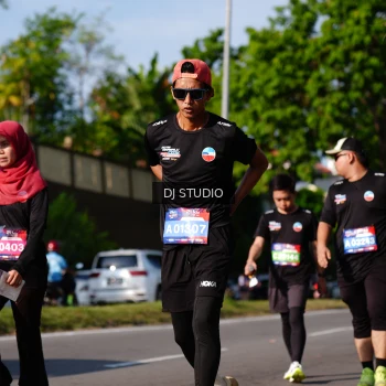 Runner Photo 4138660