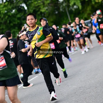 Runner Photo 4138670