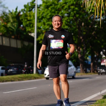 Runner Photo 4138672