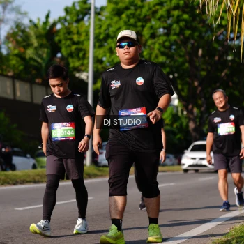Runner Photo 4138716