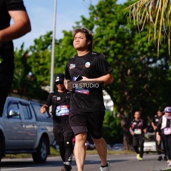 Runner Photo 4138725